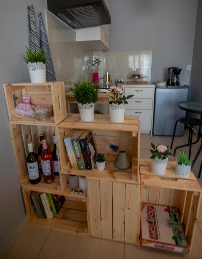 To Mikro Boutique Apartment Lefkada City Екстер'єр фото